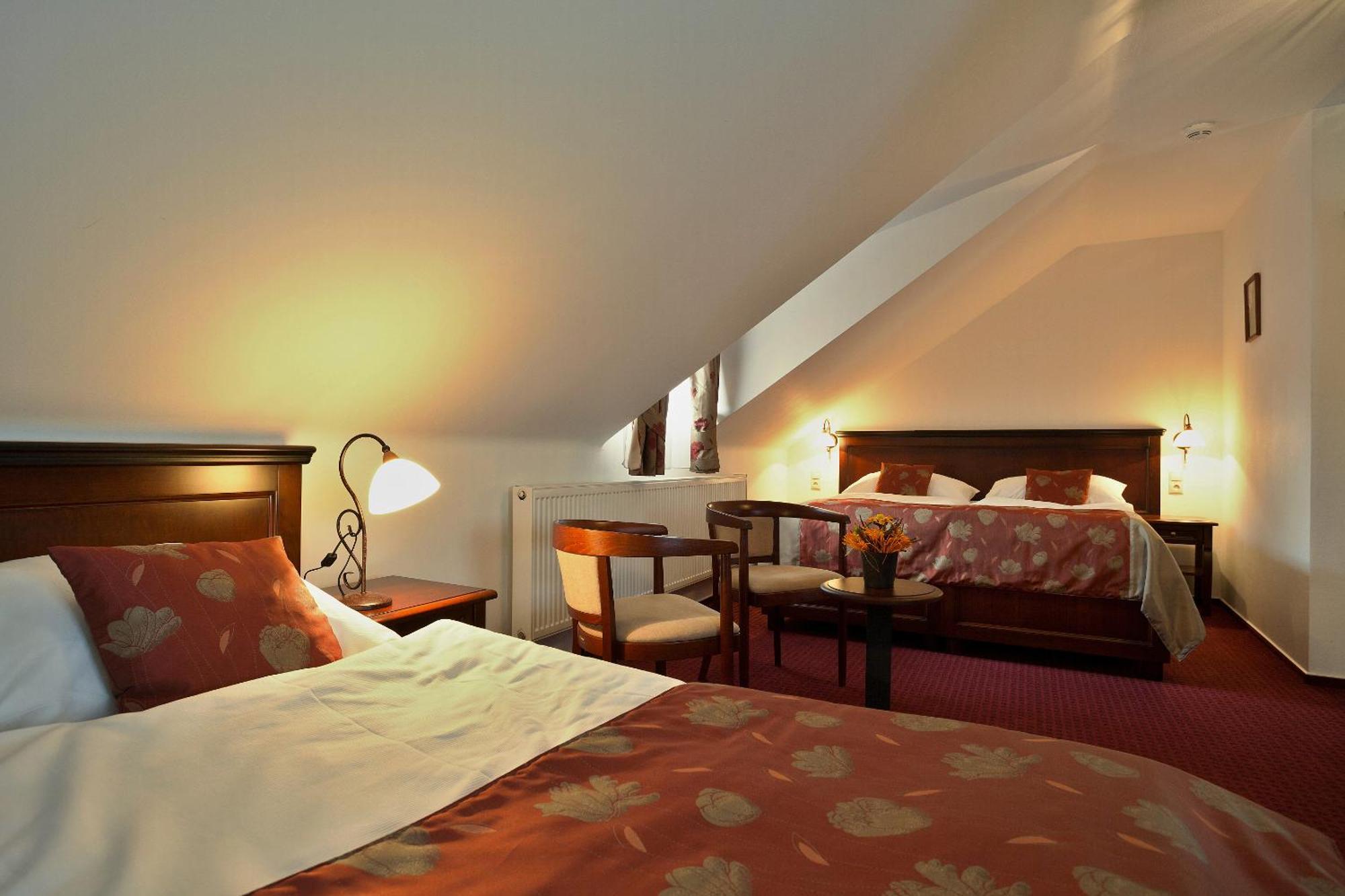 Hotel Joseph 1699 Třebíč Kültér fotó